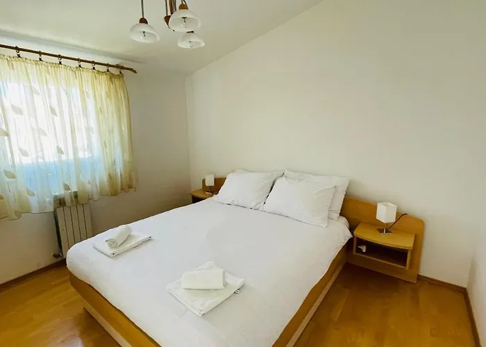 Maestral Apartment *