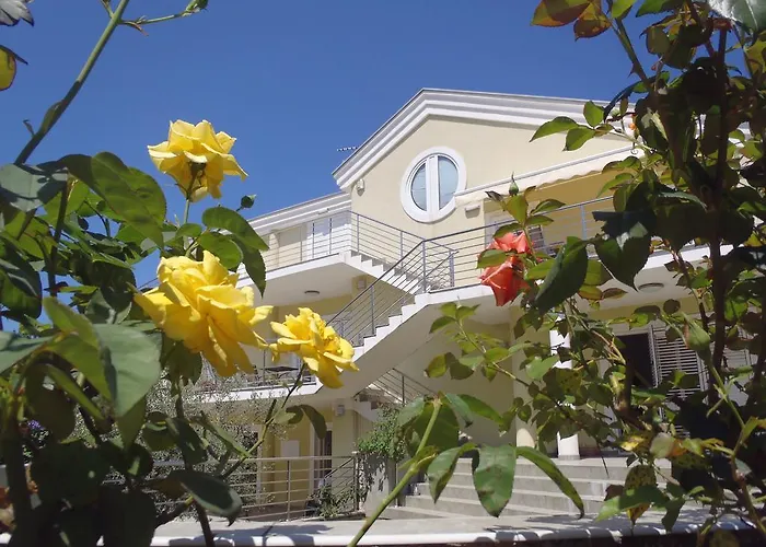 Apartment Maestral *