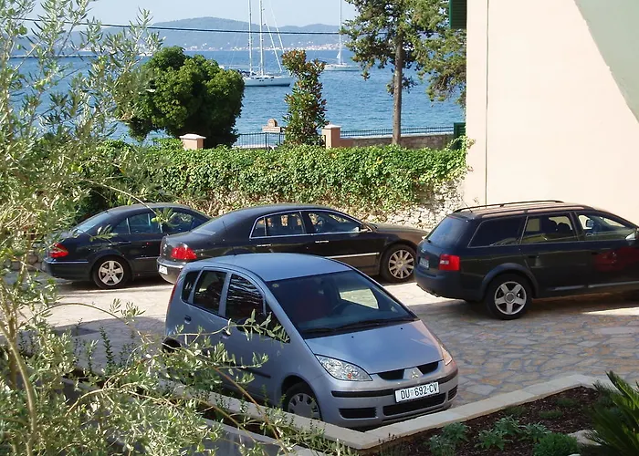 Apartment Maestral *