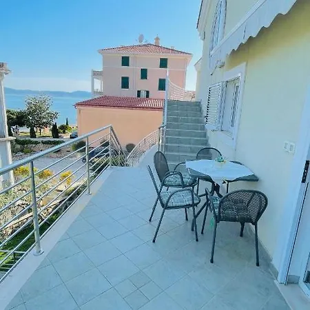Apartman Maestral