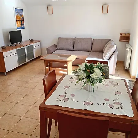 Apartament Maestral