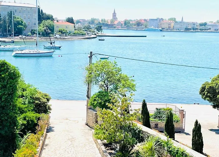 Maestral * זאדאר